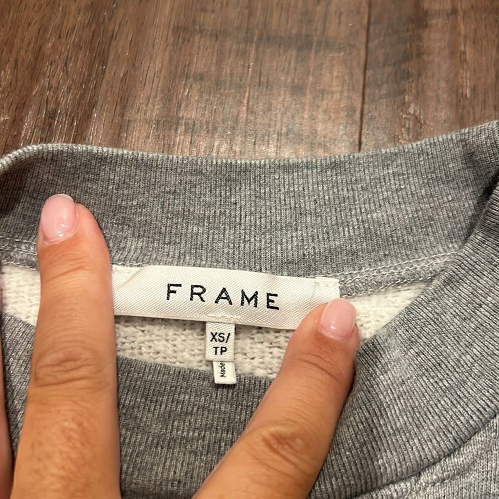 FRAME Heather Gray Sweatshirt, Size XS - Picture 6 of 9